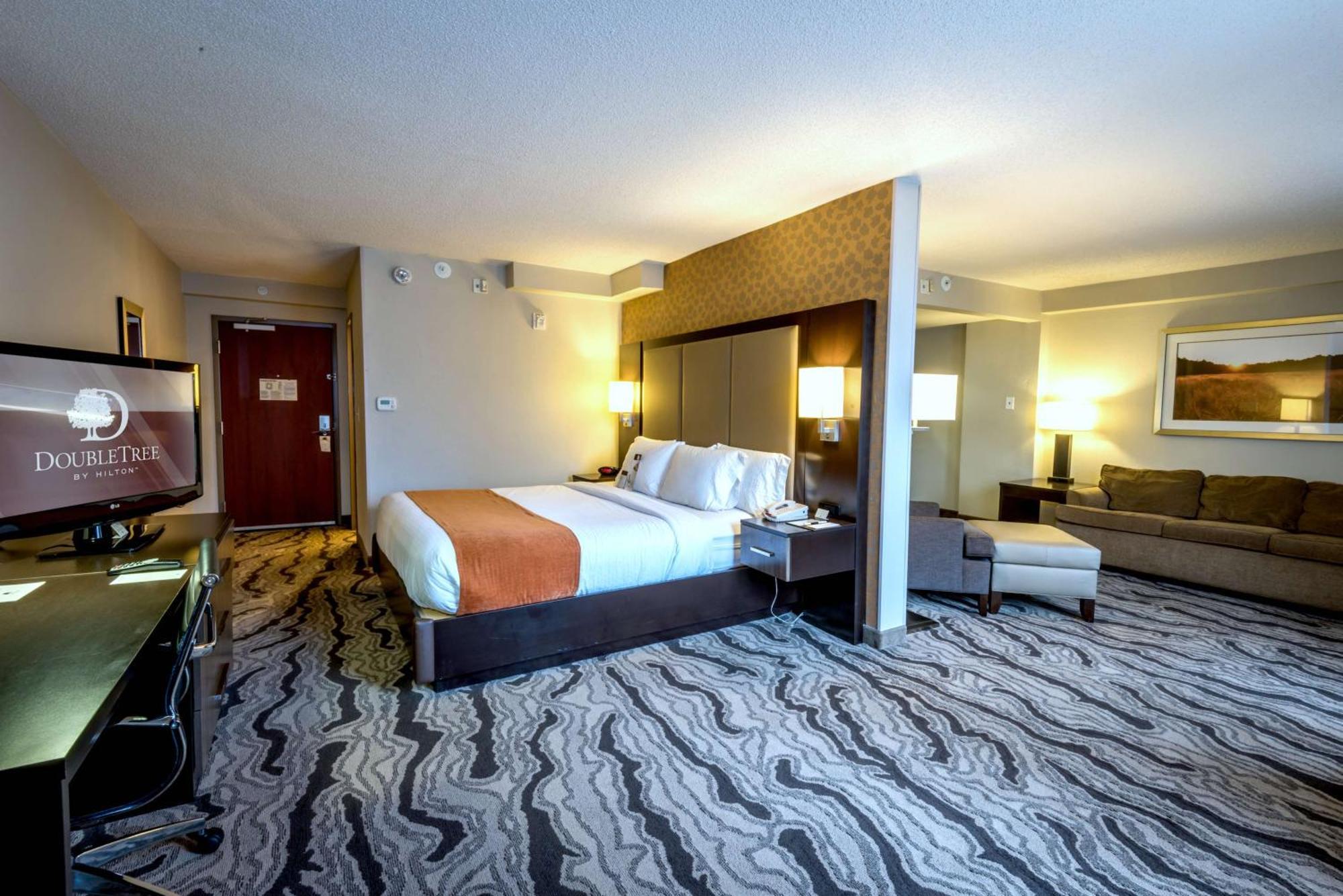 Doubletree By Hilton Montgomery Downtown Exteriér fotografie